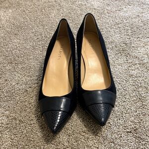 Talbots Women’s 9.5 Medium Black Pointed Toe Heels